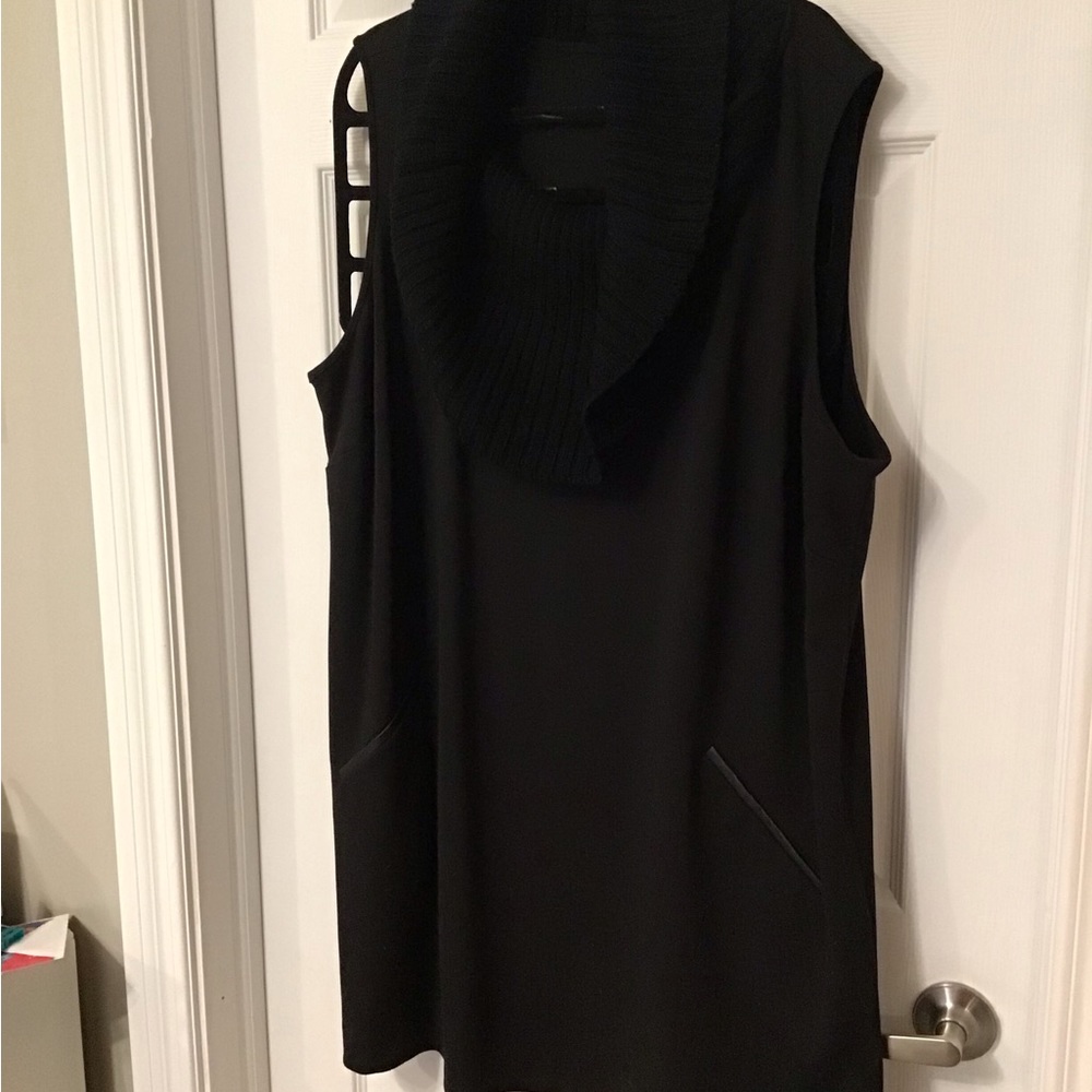 Plus Size Tunic - Picture 2 of 3